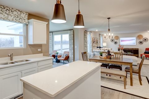 Tiny photo for 504 Endicott Road, South Elgin, IL 60177 (MLS # 12489401)