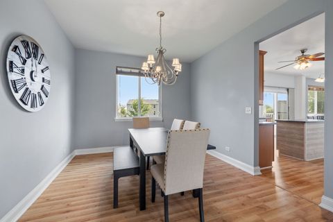 Tiny photo for 2332 Winterthur Green, Yorkville, IL 60560 (MLS # 12442131)