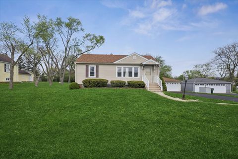 Photo of 10732 71st Street, Countryside, IL 60525 (MLS # 12622932)
