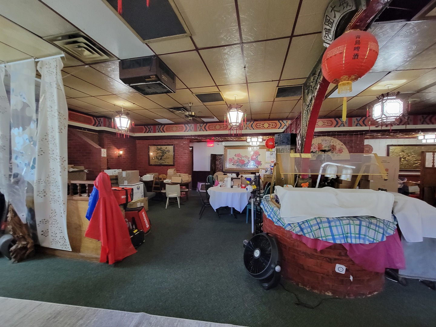 1180 Roosevelt Road