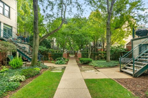 Tiny photo for 1812 S Dearborn Street #11, Chicago, IL 60616 (MLS # 12555987)