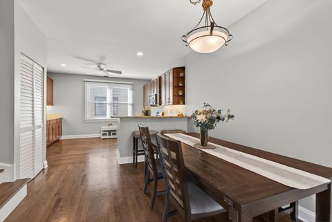Tiny photo for 1812 S Dearborn Street #11, Chicago, IL 60616 (MLS # 12555987)