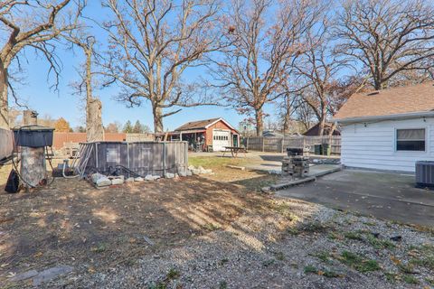 Tiny photo for 504 W Park Avenue, Round Lake, IL 60073 (MLS # 12514759)
