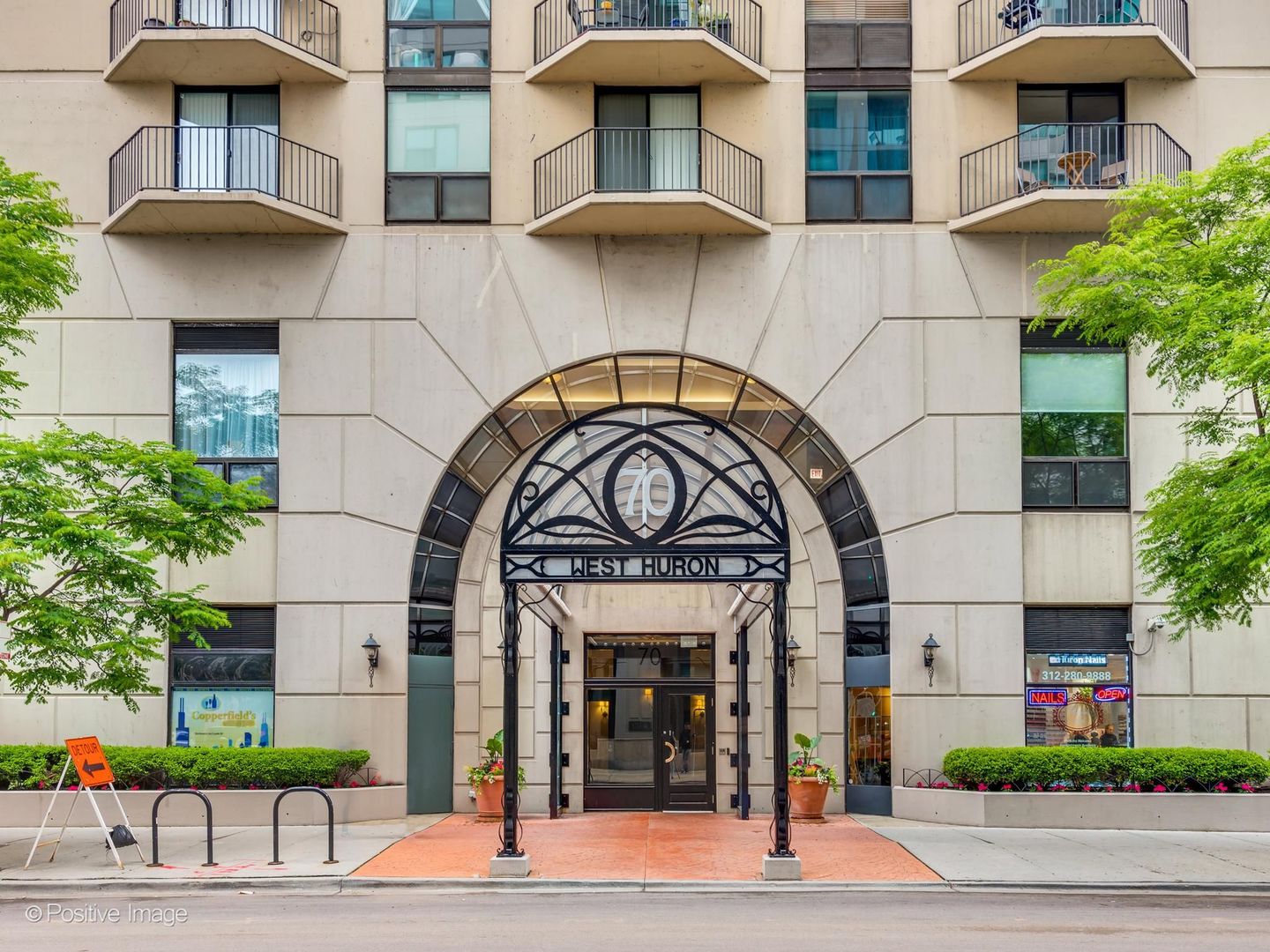 70 W Huron Street 605