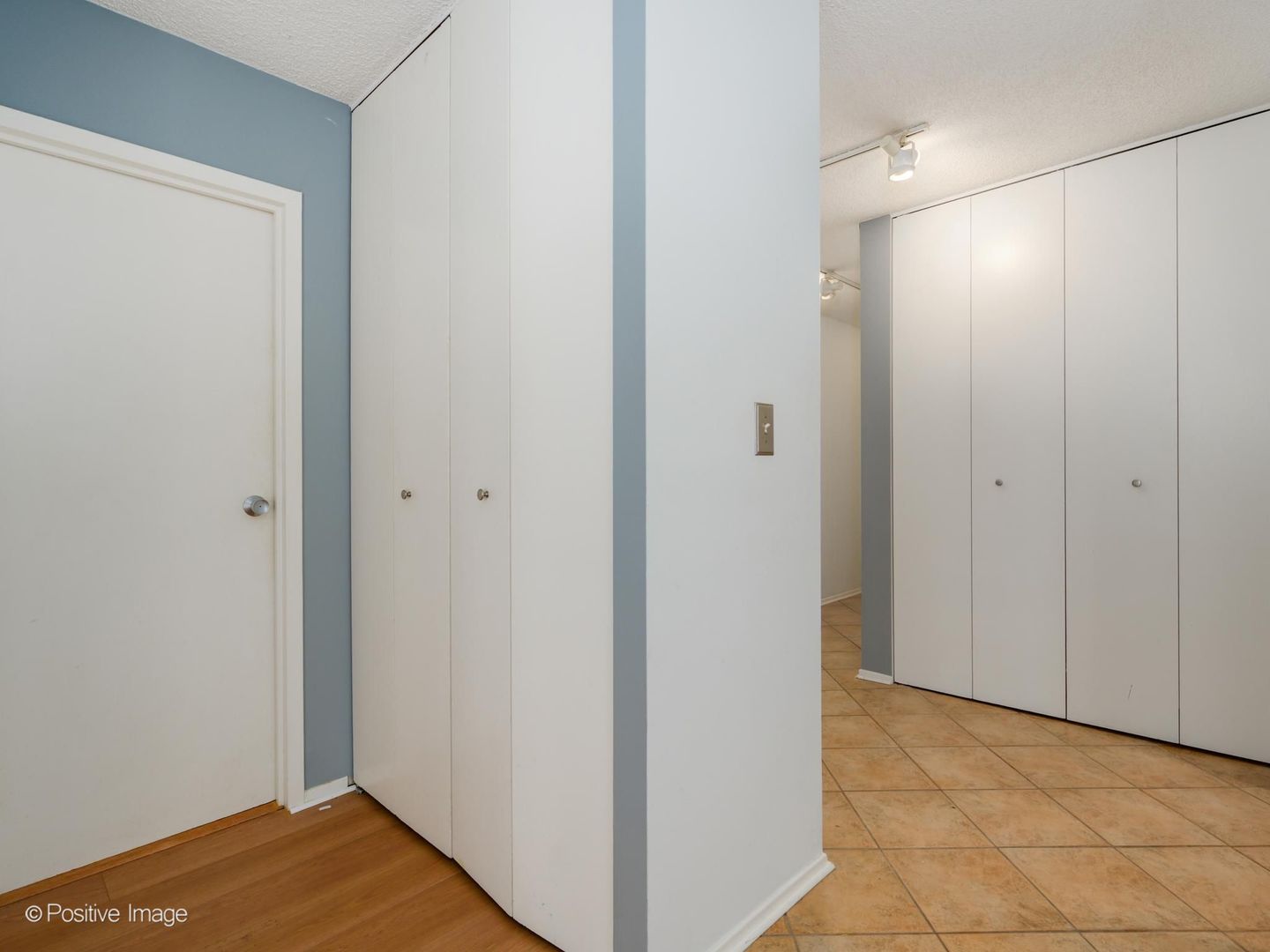 70 W Huron Street 605