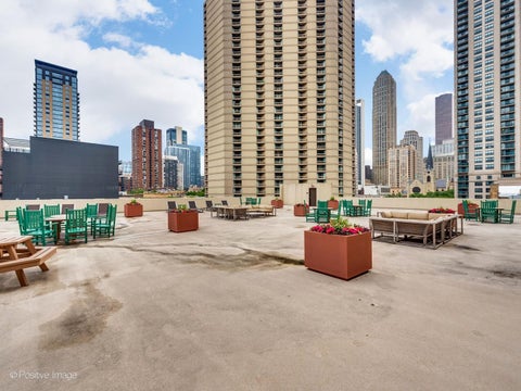 Tiny photo for 70 W Huron Street #605, Chicago, IL 60654 (MLS # 12766573)