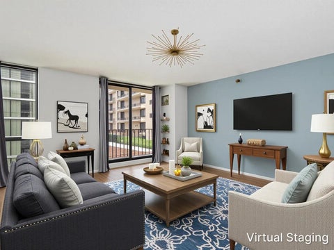 Tiny photo for 70 W Huron Street #605, Chicago, IL 60654 (MLS # 12766573)