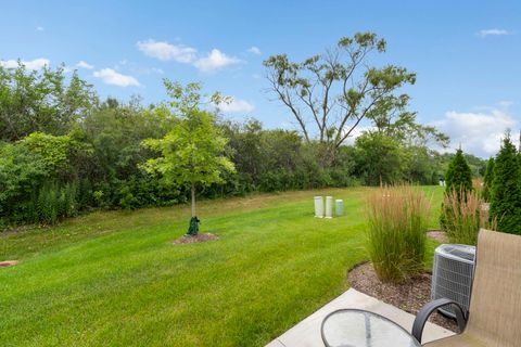 Tiny photo for 2666 Martini Street, Mundelein, IL 60060 (MLS # 12476064)