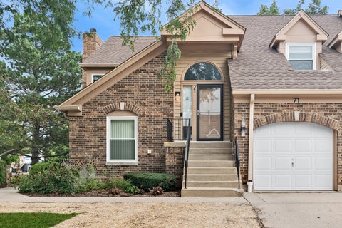 Photo of 71 Willow Parkway #72-2, Buffalo Grove, IL 60089 (MLS # 12762894)