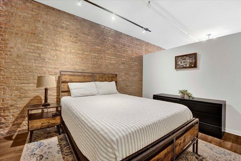 Tiny photo for 1118 W FULTON Street #202, Chicago, IL 60607 (MLS # 12604898)