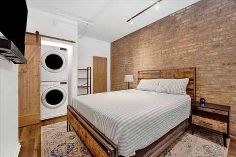 Tiny photo for 1118 W FULTON Street #202, Chicago, IL 60607 (MLS # 12604898)