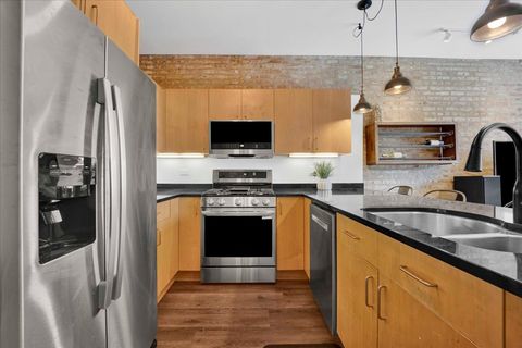 Tiny photo for 1118 W FULTON Street #202, Chicago, IL 60607 (MLS # 12604898)