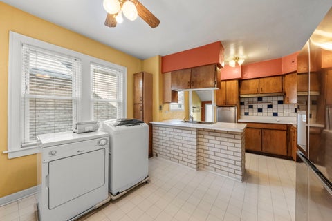 Tiny photo for 2353 Hainsworth Avenue, North Riverside, IL 60546 (MLS # 12736647)