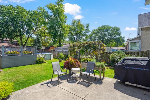 Tiny photo for 305 Schwab Street, Thornton, IL 60476 (MLS # 12457419)