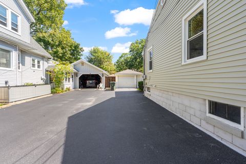 Tiny photo for 305 Schwab Street, Thornton, IL 60476 (MLS # 12457419)