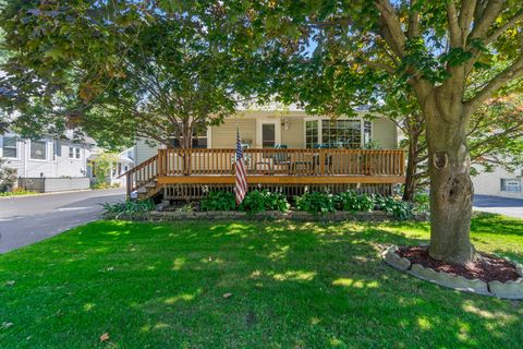 Photo of 305 Schwab Street, Thornton, IL 60476 (MLS # 12457419) Photo of 305 Schwab Street, Thornton, IL 60476 (MLS # 12457419)