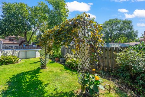 Tiny photo for 305 Schwab Street, Thornton, IL 60476 (MLS # 12457419)