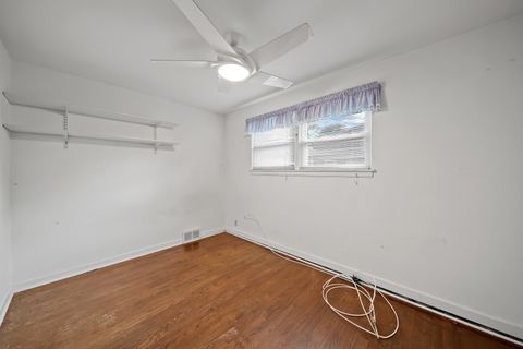 Tiny photo for 2409 Center Avenue, Northbrook, IL 60062 (MLS # 12428870)