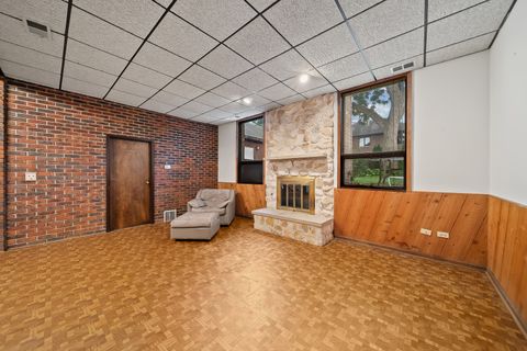 Tiny photo for 2409 Center Avenue, Northbrook, IL 60062 (MLS # 12428870)