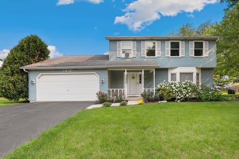 Photo of 1313 Oconto Court, Naperville, IL 60564 (MLS # 12730011)
