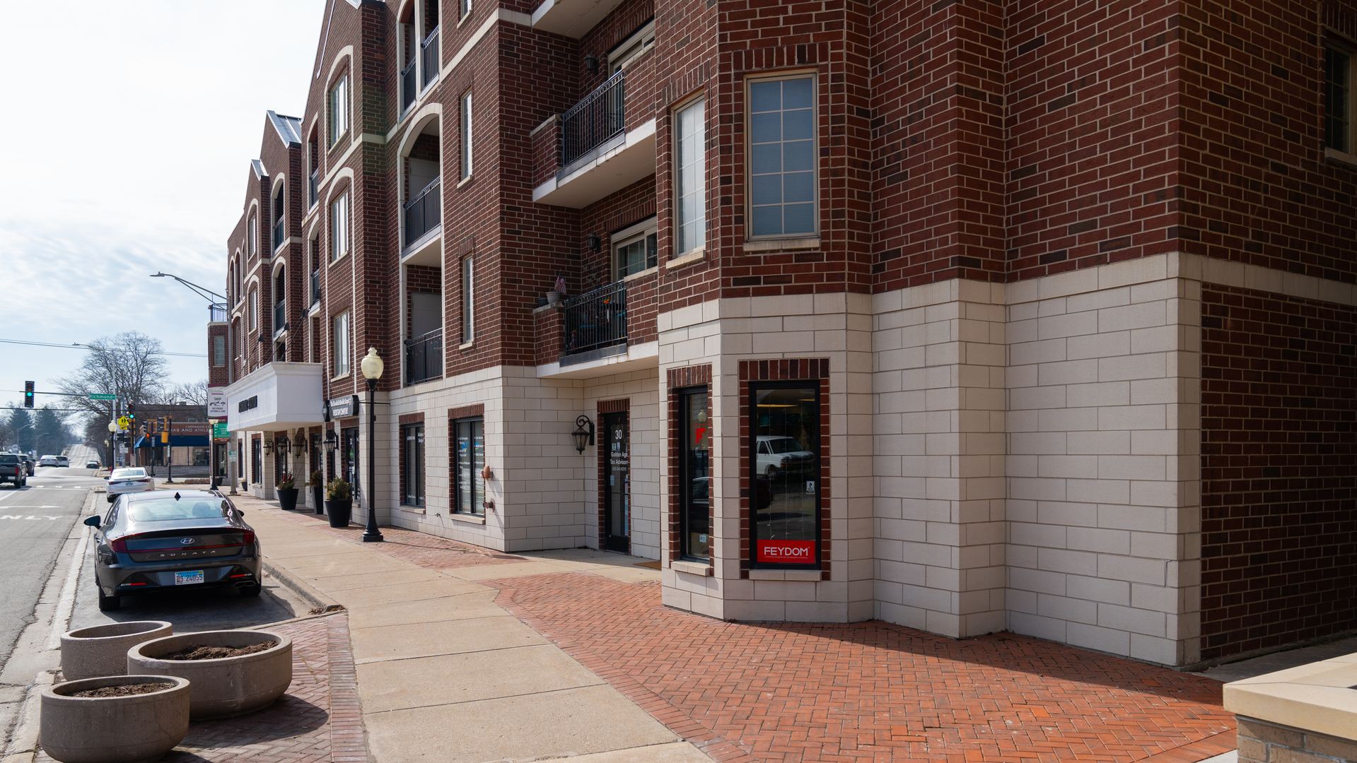 36 S Cass Avenue 42