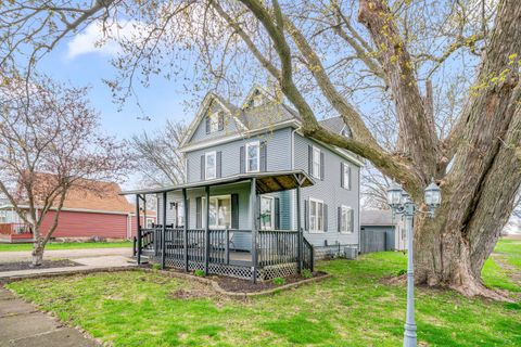 Tiny photo for 2523 Woods Street, West Brooklyn, IL 61378 (MLS # 12347052)