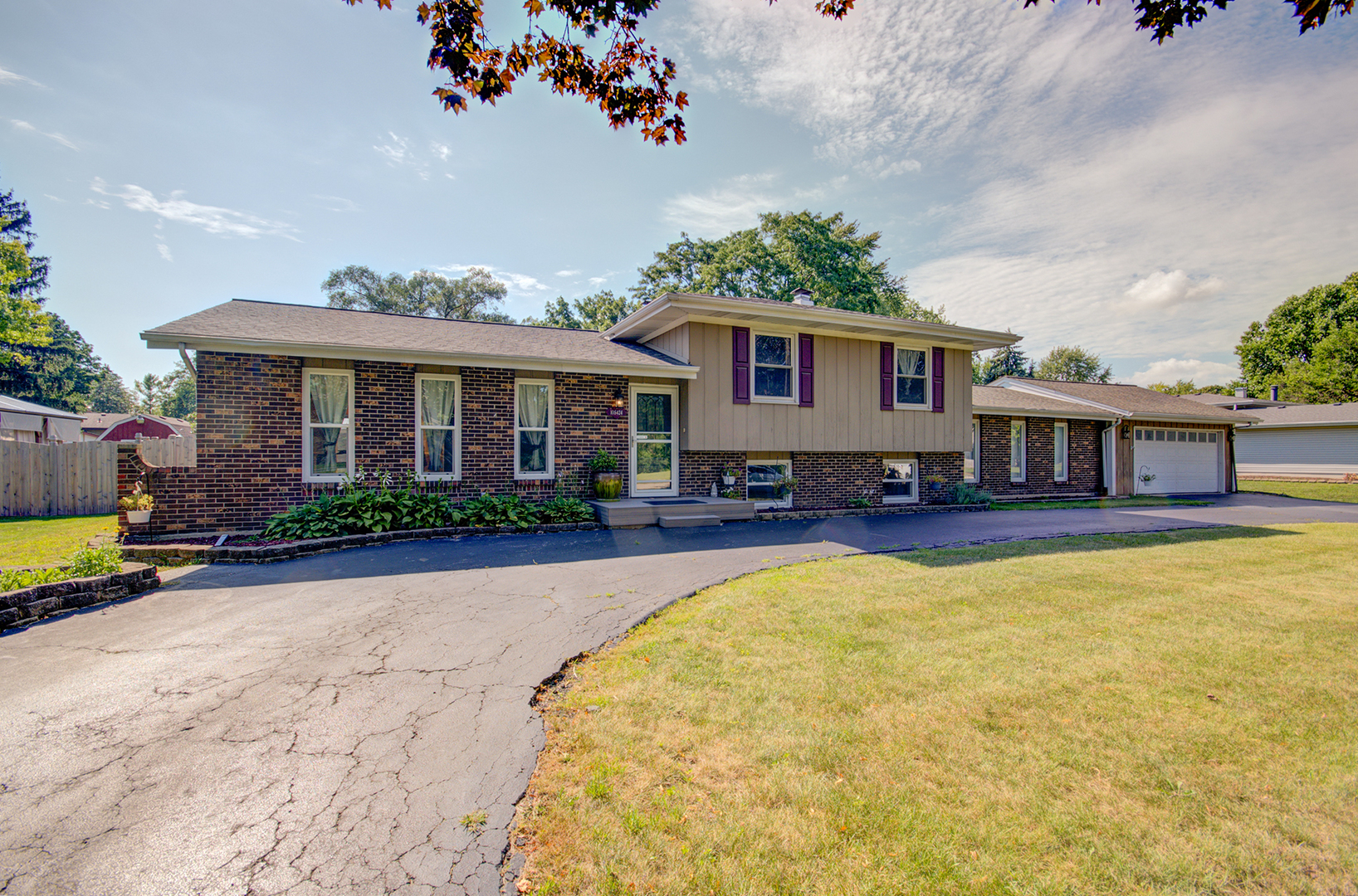 10S424 Curtis Lane