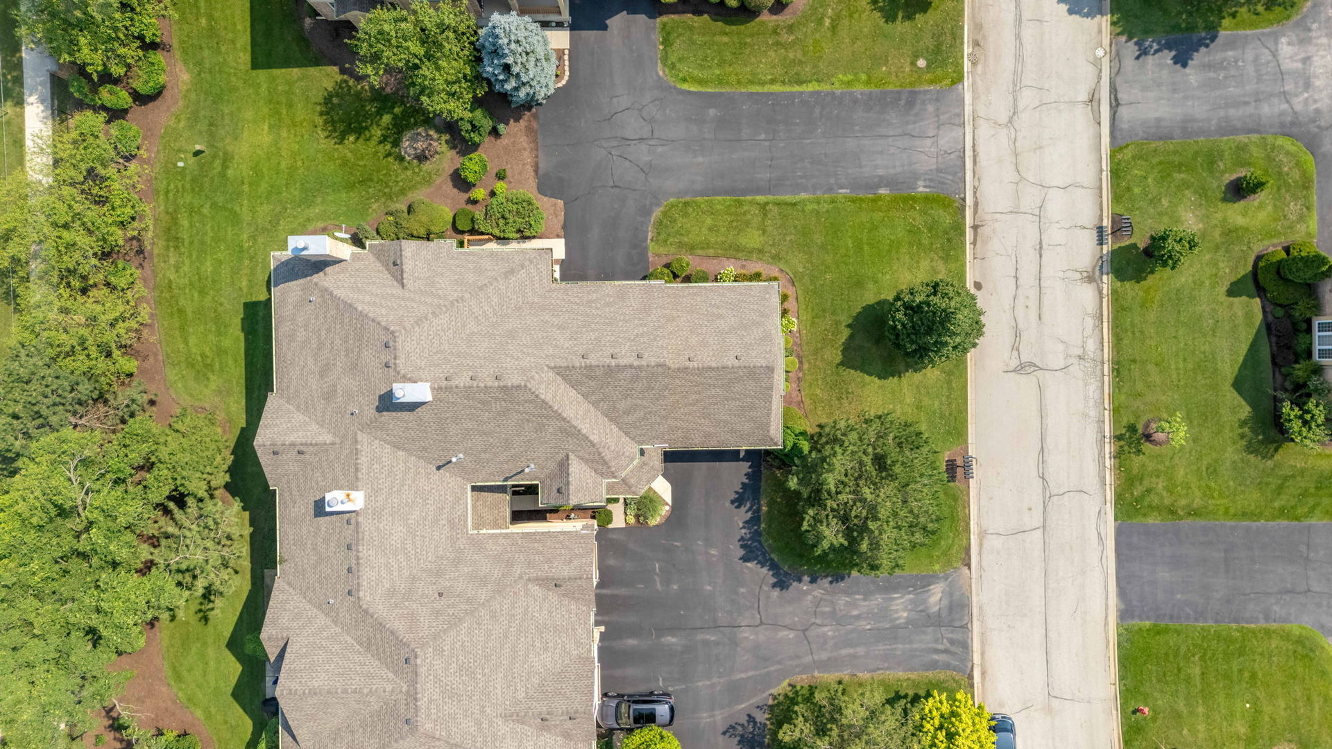 1504 SPYGLASS Circle