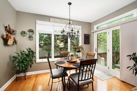 Tiny photo for 271 Arbor Glen Boulevard #271, Schaumburg, IL 60195 (MLS # 12733606)