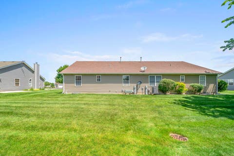 Tiny photo for 345B Warren Street, Somonauk, IL 60552 (MLS # 12695980)