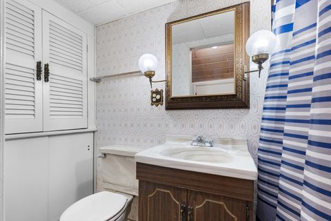 Tiny photo for 2239 Ohio Parkway, Rockford, IL 61108 (MLS # 12524453)