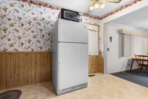 Tiny photo for 2239 Ohio Parkway, Rockford, IL 61108 (MLS # 12524453)