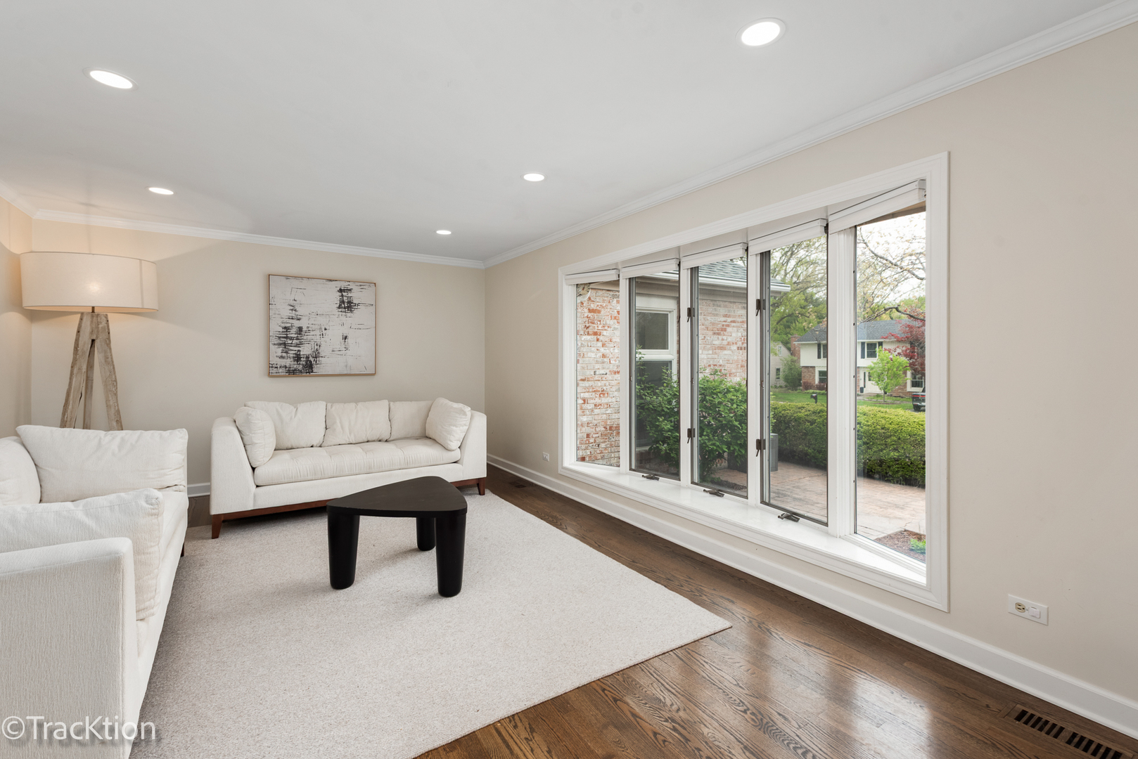 1401 Golden Bell Court