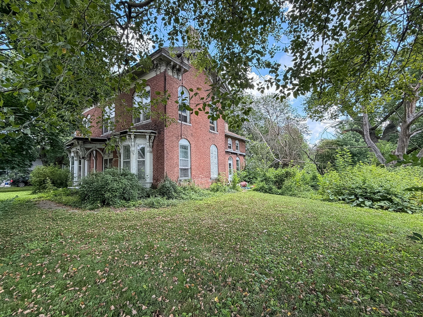 303 N Broadway Street