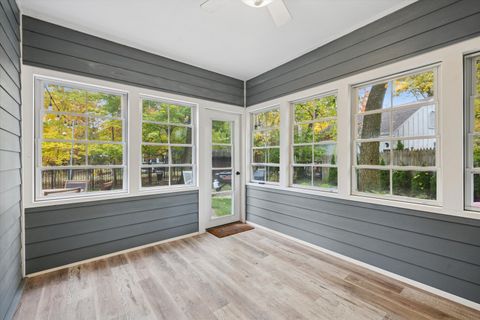 Tiny photo for 1233 Eastwood Lane, Northbrook, IL 60062 (MLS # 12520626)