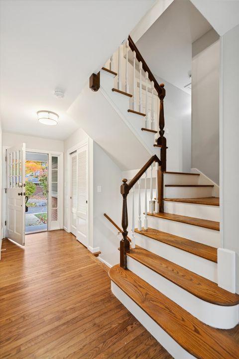 Tiny photo for 1233 Eastwood Lane, Northbrook, IL 60062 (MLS # 12520626)