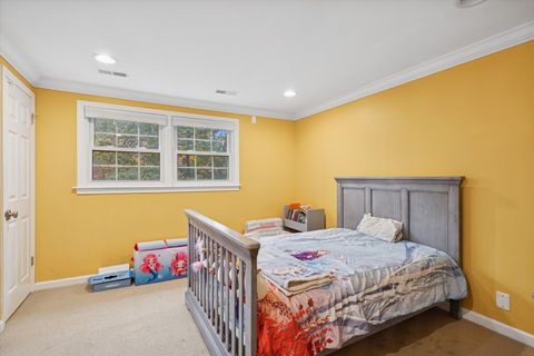 Tiny photo for 1233 Eastwood Lane, Northbrook, IL 60062 (MLS # 12520626)