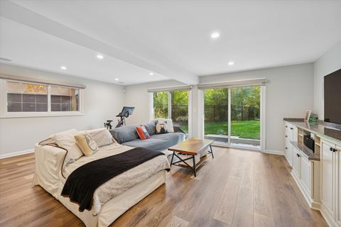 Tiny photo for 1233 Eastwood Lane, Northbrook, IL 60062 (MLS # 12520626)