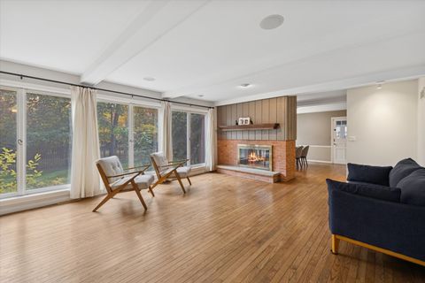 Tiny photo for 1233 Eastwood Lane, Northbrook, IL 60062 (MLS # 12520626)