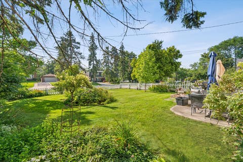 Tiny photo for 83 N Park Boulevard, Glen Ellyn, IL 60137 (MLS # 12739852)