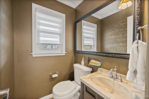 Tiny photo for 83 N Park Boulevard, Glen Ellyn, IL 60137 (MLS # 12739852)