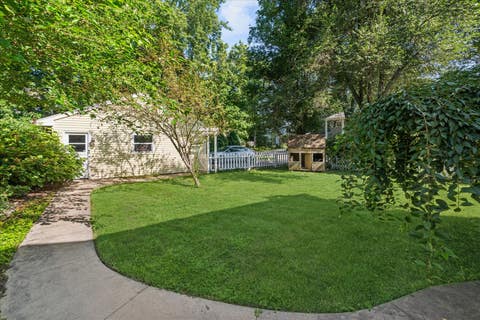 Tiny photo for 83 N Park Boulevard, Glen Ellyn, IL 60137 (MLS # 12739852)