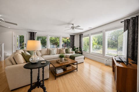 Tiny photo for 83 N Park Boulevard, Glen Ellyn, IL 60137 (MLS # 12739852)