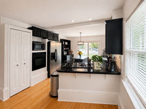 Tiny photo for 83 N Park Boulevard, Glen Ellyn, IL 60137 (MLS # 12739852)