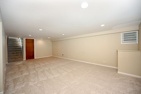 Tiny photo for 325 N Highview Avenue, Elmhurst, IL 60126 (MLS # 12450289)