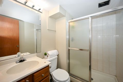 Tiny photo for 325 N Highview Avenue, Elmhurst, IL 60126 (MLS # 12450289)