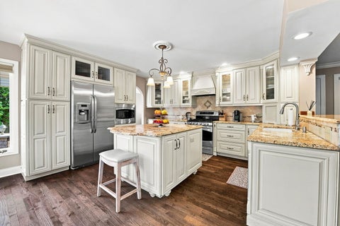 Tiny photo for 15 Meagan Lane, Lemont, IL 60439 (MLS # 12748708)