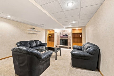 Tiny photo for 15 Meagan Lane, Lemont, IL 60439 (MLS # 12748708)