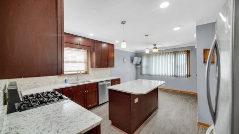 Tiny photo for 923 E 158th Street, Dolton, IL 60419 (MLS # 12708253)