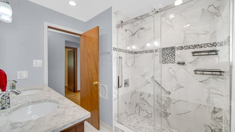 Tiny photo for 923 E 158th Street, Dolton, IL 60419 (MLS # 12708253)